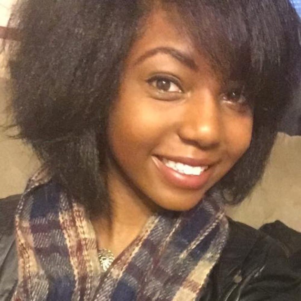 Meet your Posher, Adrienne